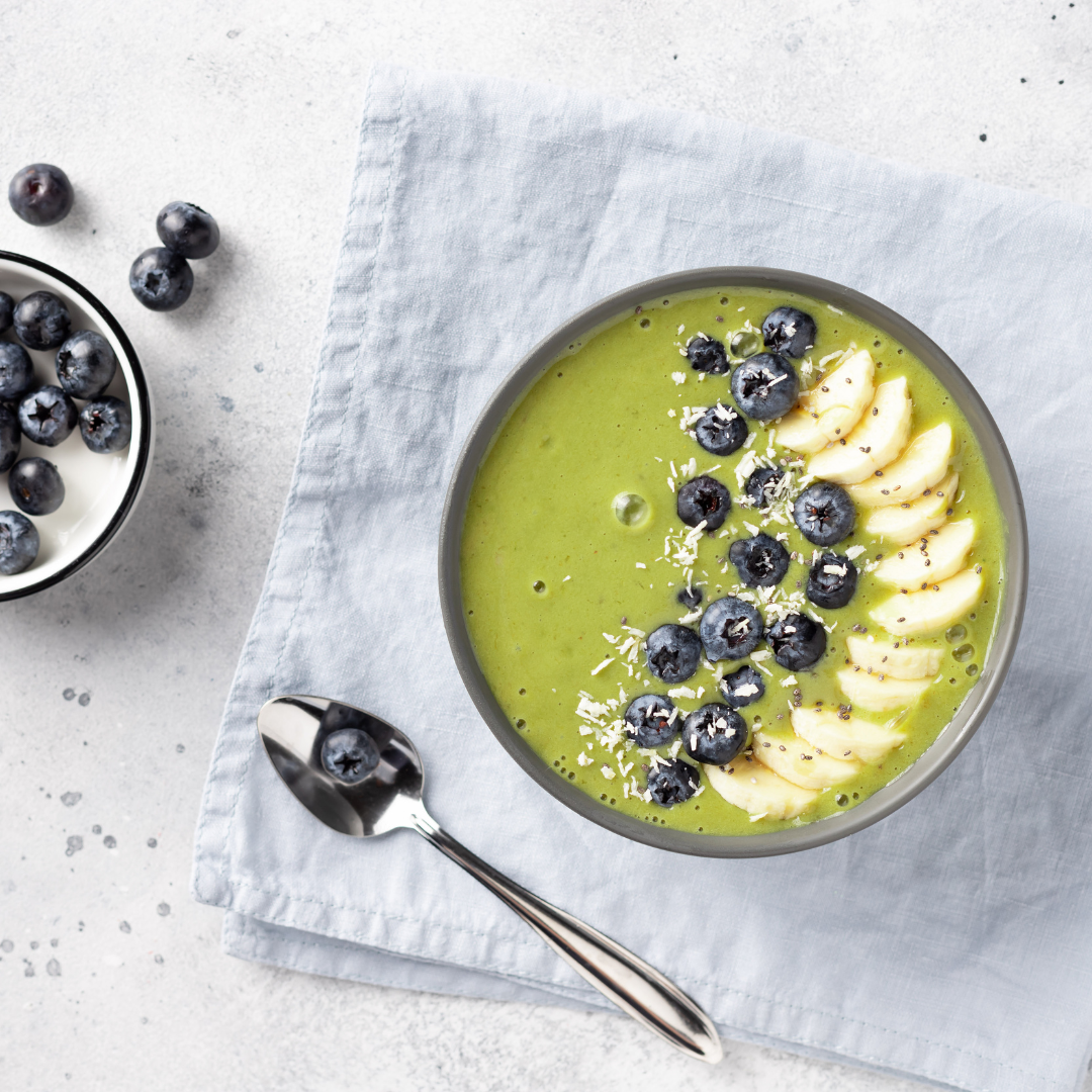 How to Make a Refreshing Smoothie Bowl